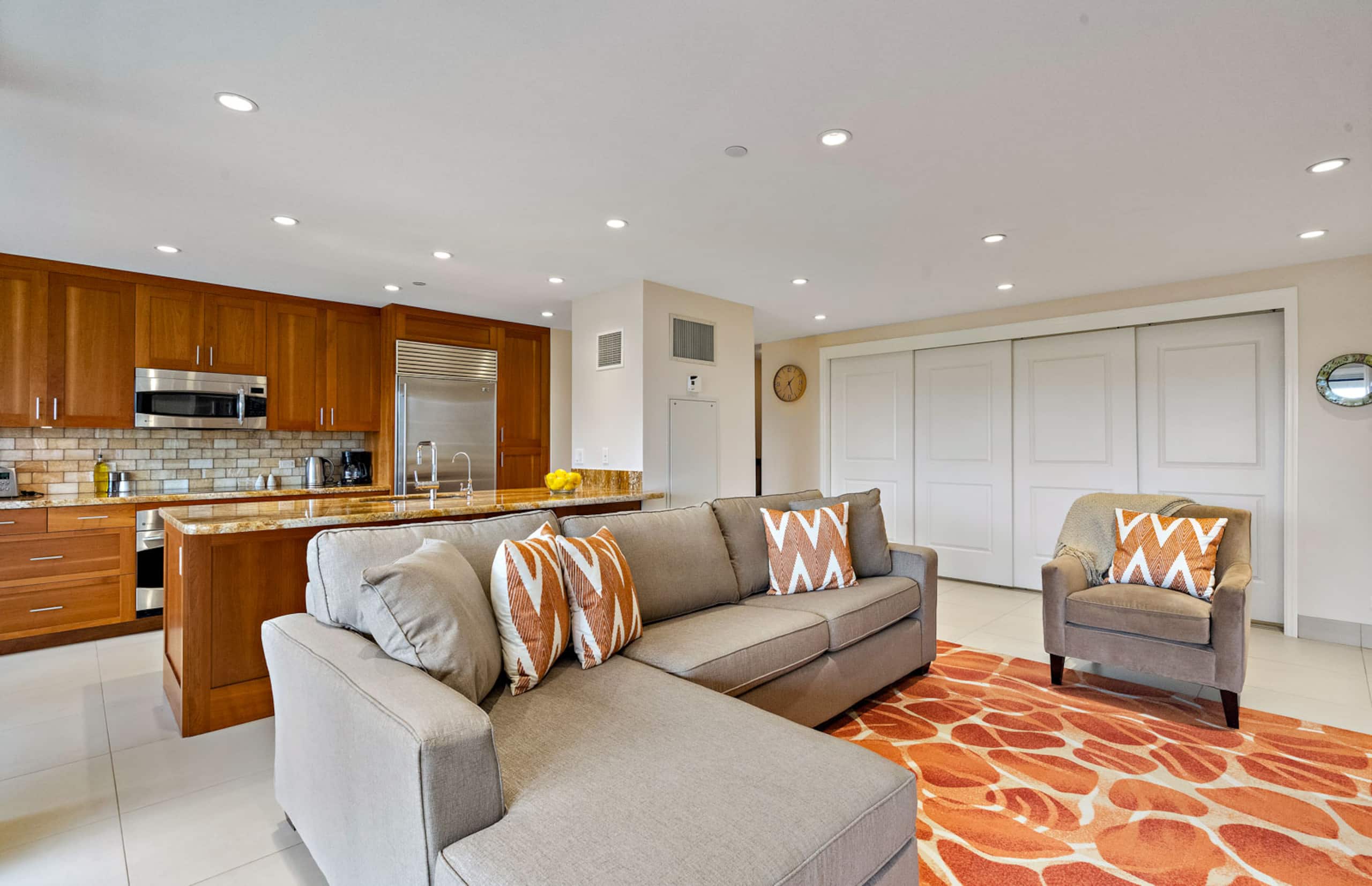 Condo in Lahaina · ★4.88 · 2 bedrooms · 3 beds · 2 baths - Image 9