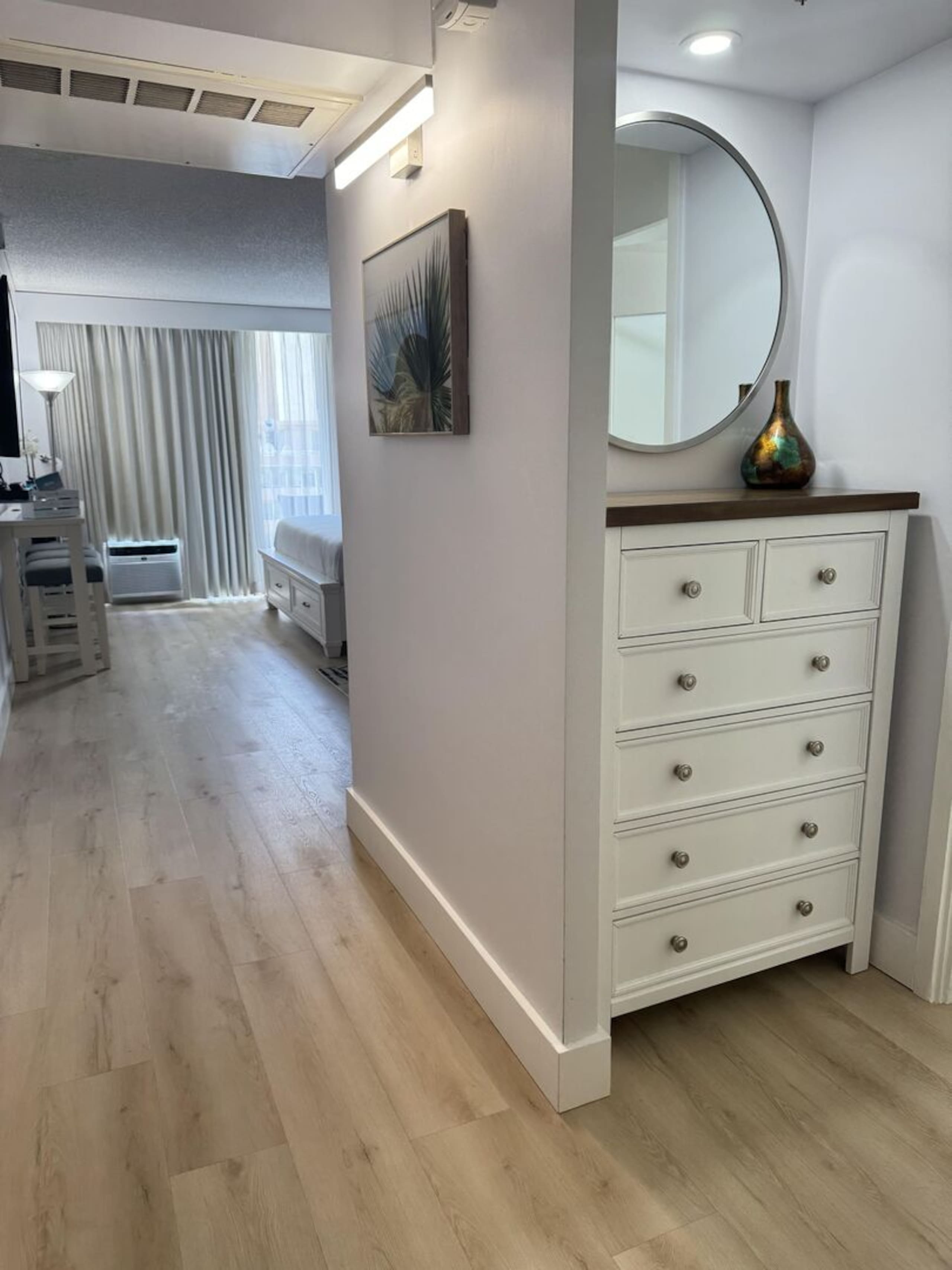 Condo in Honolulu · ★4.84 · 1 bedroom · 1 bed · 1 private bath - Image 9