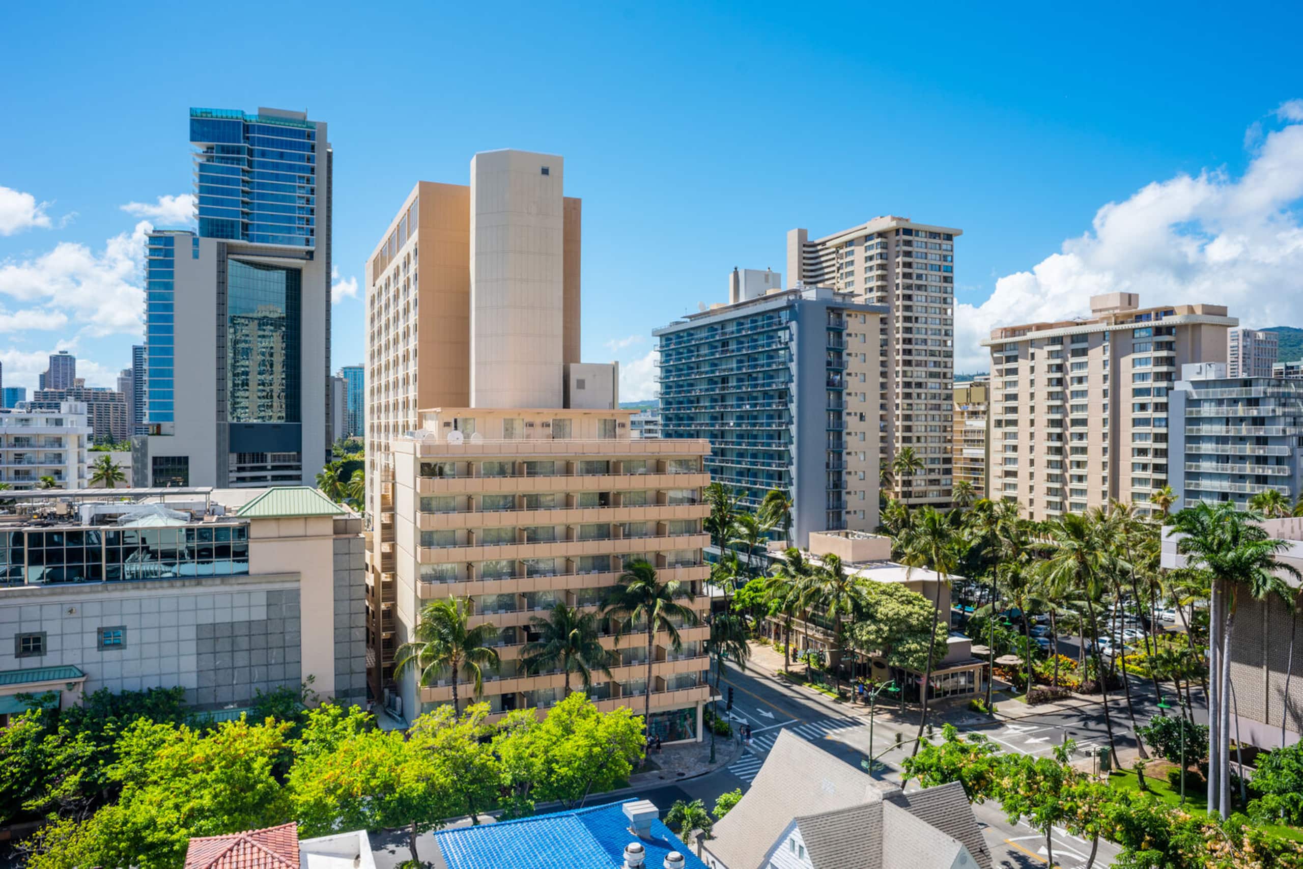 Condo in Honolulu · ★4.84 · 1 bedroom · 1 bed · 1 private bath - Image 18