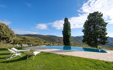 Villa Poggiostelle, wonderful countryside property