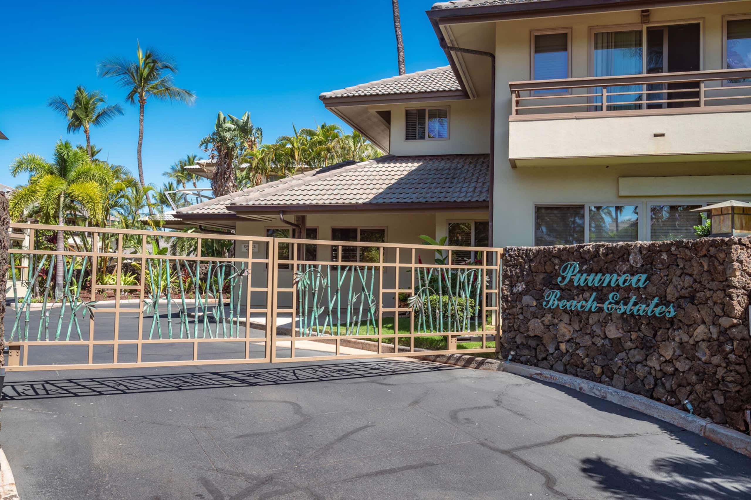 Condo in Lahaina · ★5.0 · 3 bedrooms · 4 beds · 2 baths - Image 51