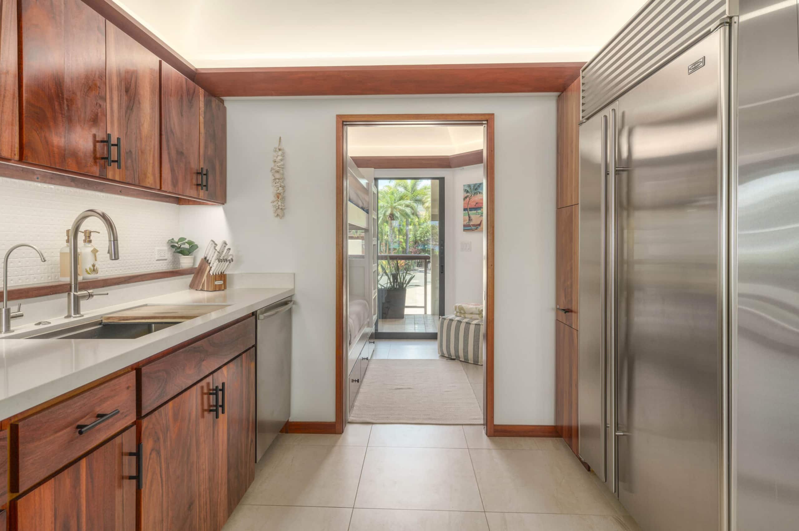 Condo in Lahaina · ★5.0 · 3 bedrooms · 4 beds · 2 baths - Image 23