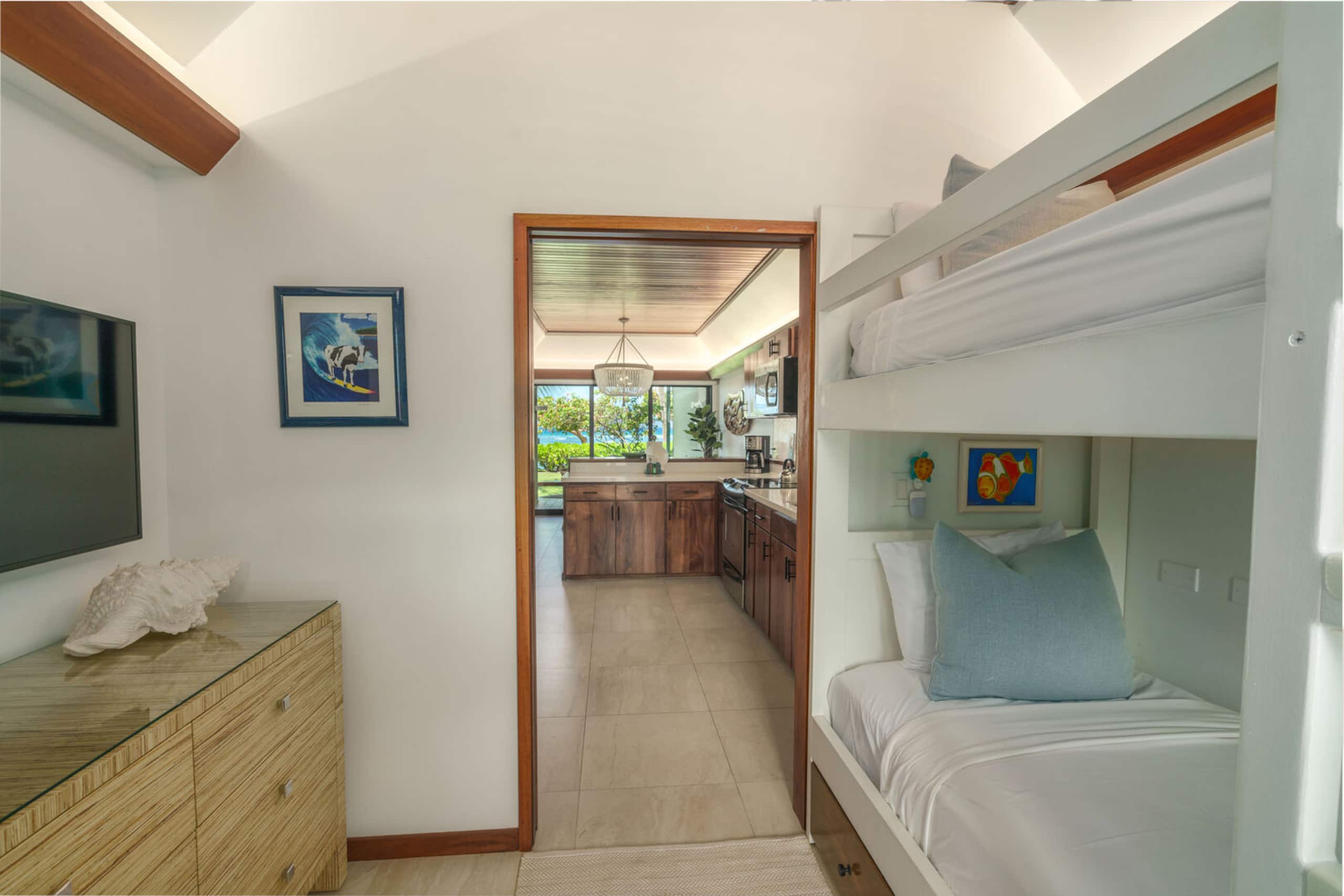 Condo in Lahaina · ★5.0 · 3 bedrooms · 4 beds · 2 baths - Image 43