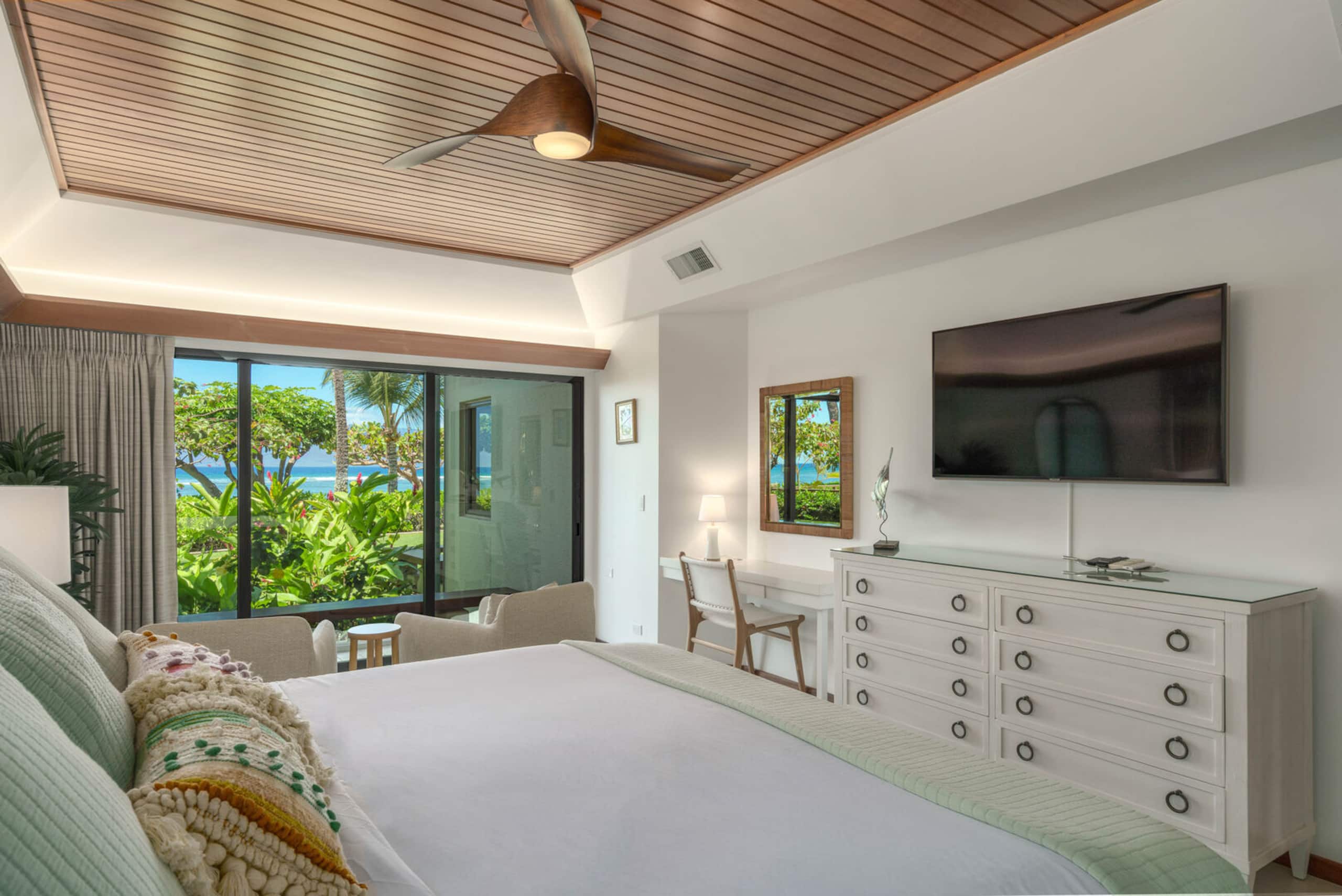 Condo in Lahaina · ★5.0 · 3 bedrooms · 4 beds · 2 baths - Image 26
