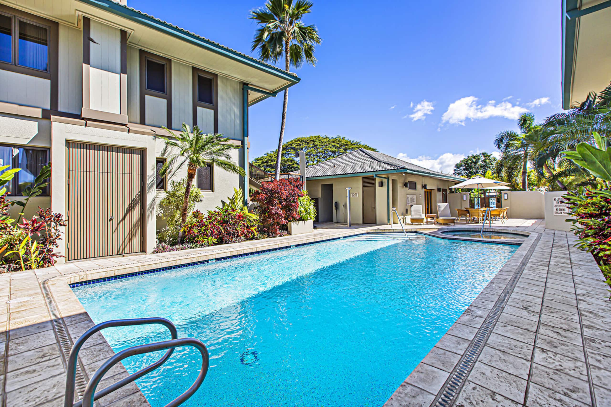 Condo in Lahaina · ★5.0 · 3 bedrooms · 4 beds · 2 baths - Image 52