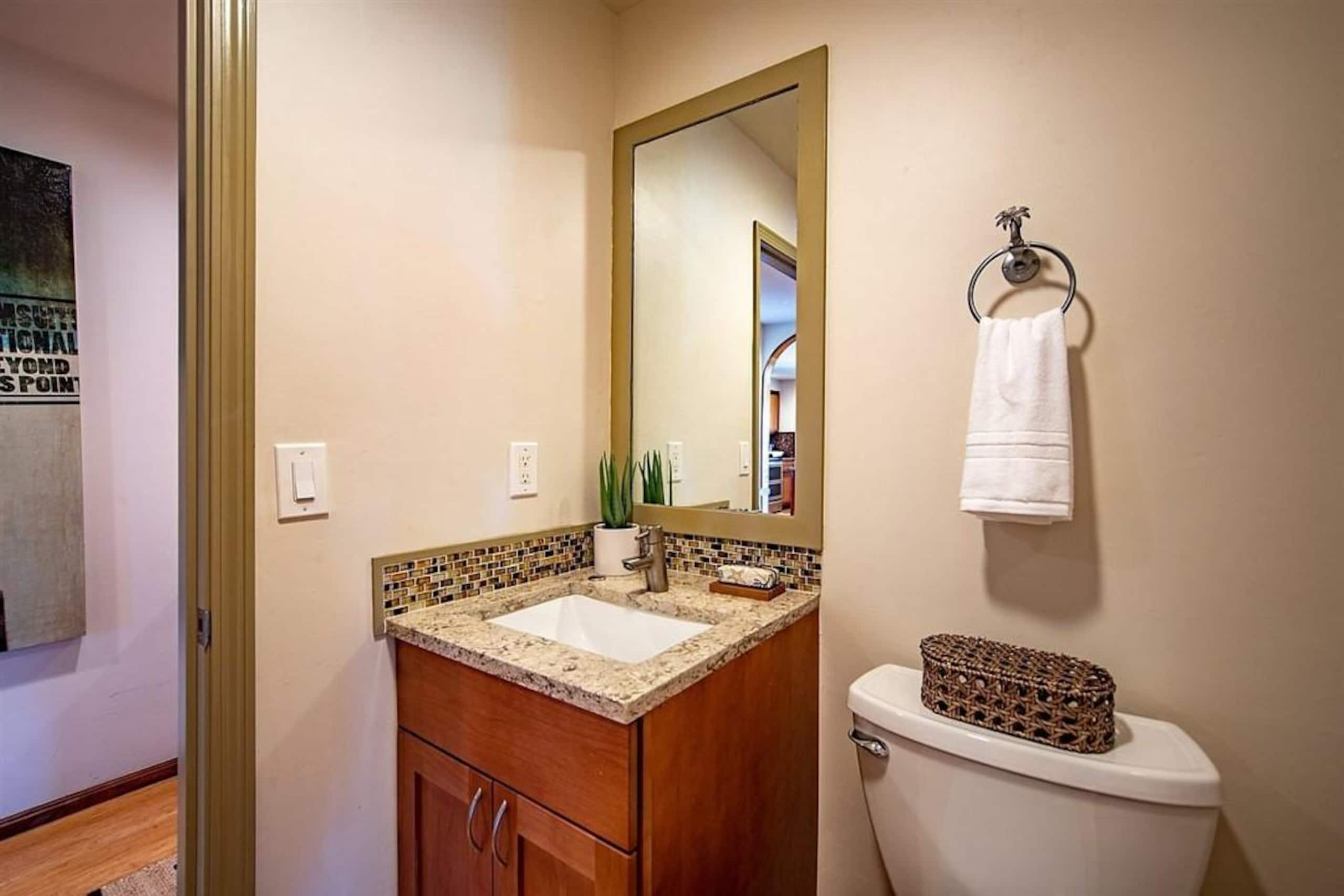 Condo in Lahaina · ★5.0 · 3 bedrooms · 3 beds · 2.5 baths - Image 21