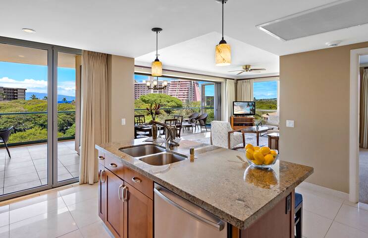 Maui Resort Rentals: Honua Kai Konea 534 gallery image 2