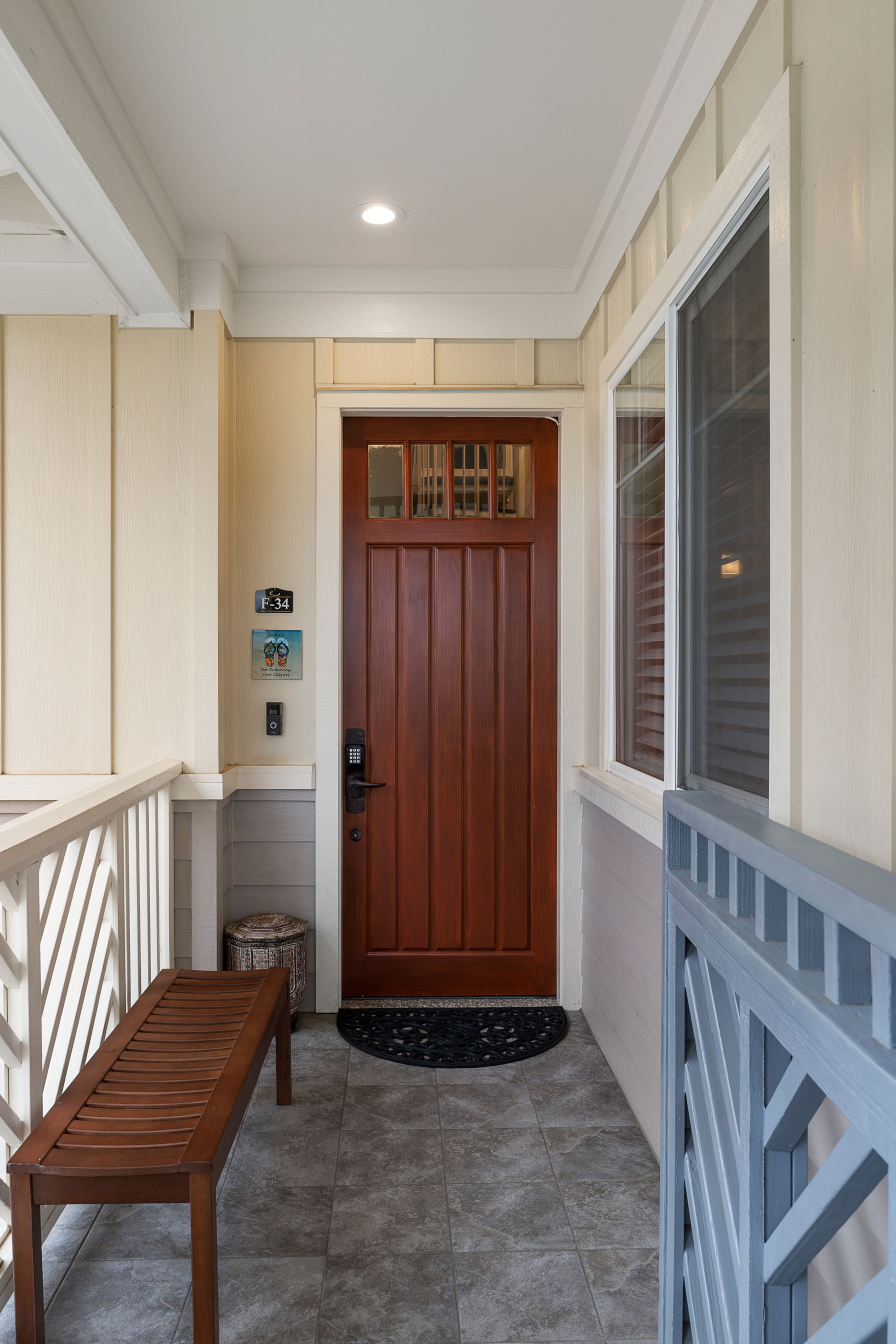 Renovated Resort Penthouse Near Shops & Beach - Photo 30