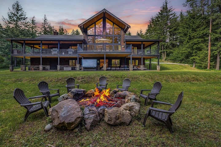 6,000 Sqft Estate | Outdoor Lounge/spa+ 1pm In/out - Cle Elum, WA