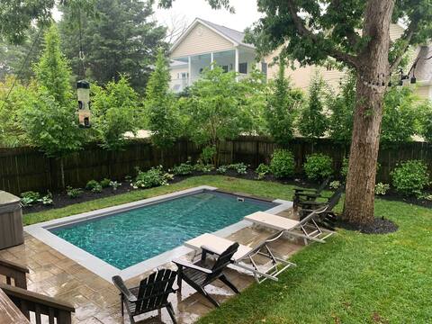 Hot Tub + Pool, Fire Pit, Cottage by Dogfish Head