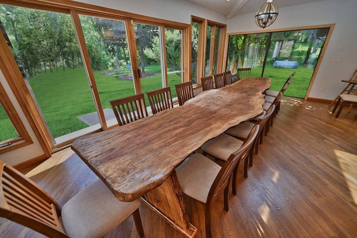 Villa in heart of Poconos-Pool-Hot Tub- Sauna