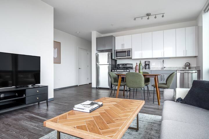 Blueground | Logan Sq, gym, roof, 1 block to L gallery image 2