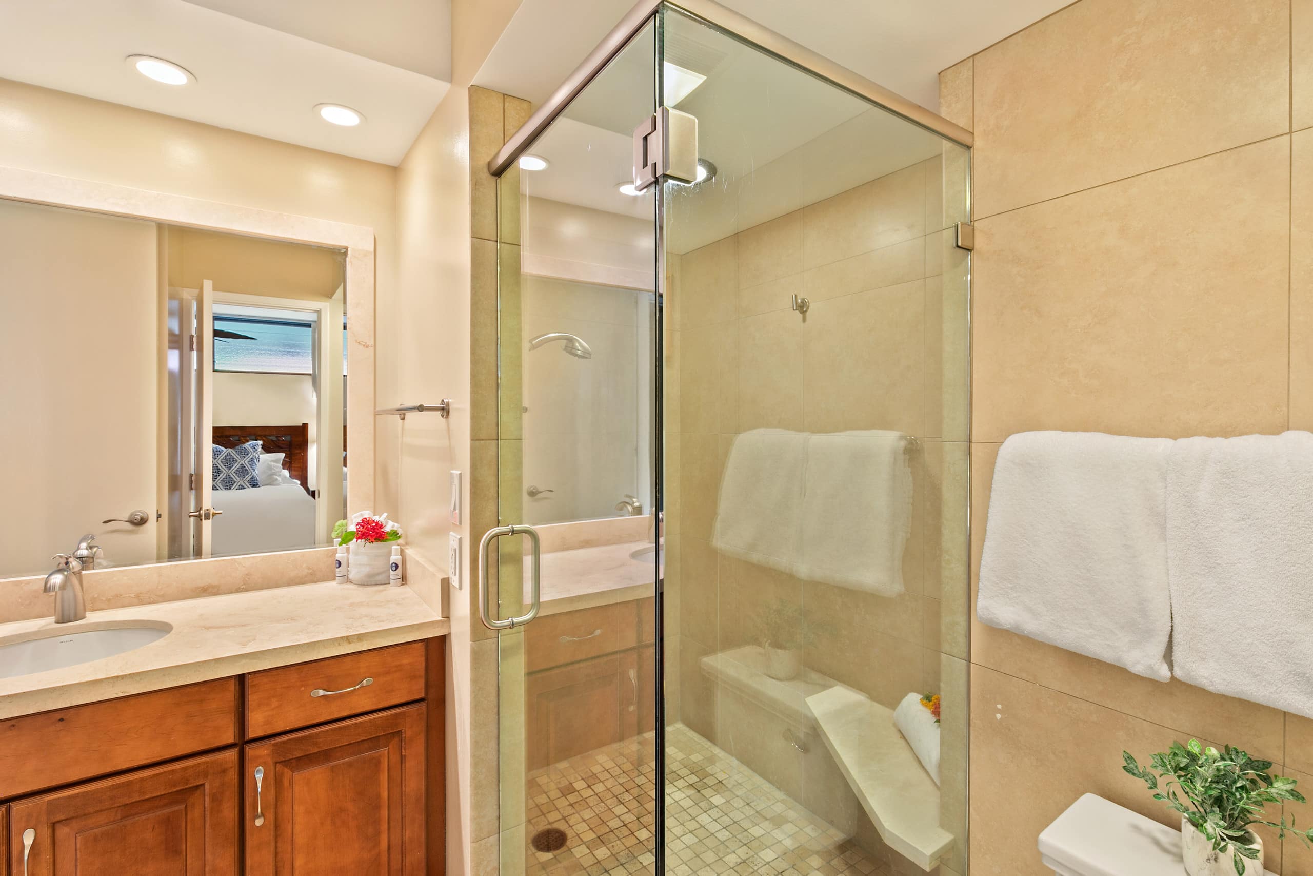 Condo in Lahaina · ★4.75 · 1 bedroom · 2 beds · 1 bath - Image 16
