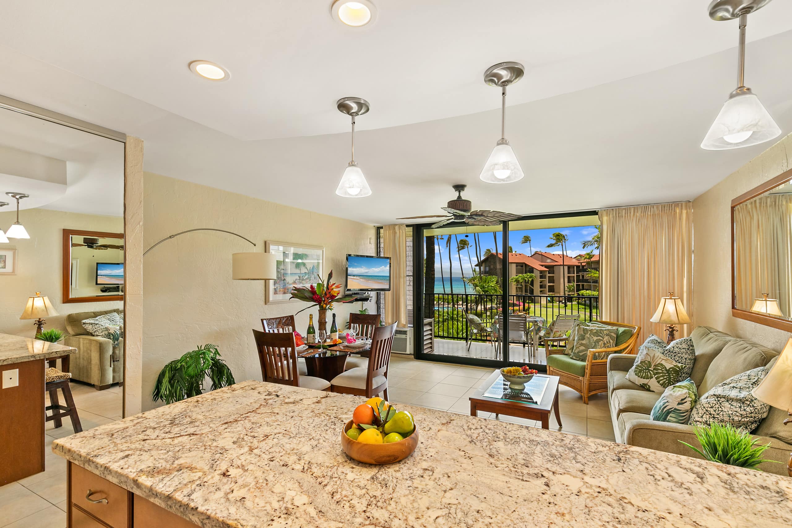 Condo in Lahaina · ★4.75 · 1 bedroom · 2 beds · 1 bath - Image 6