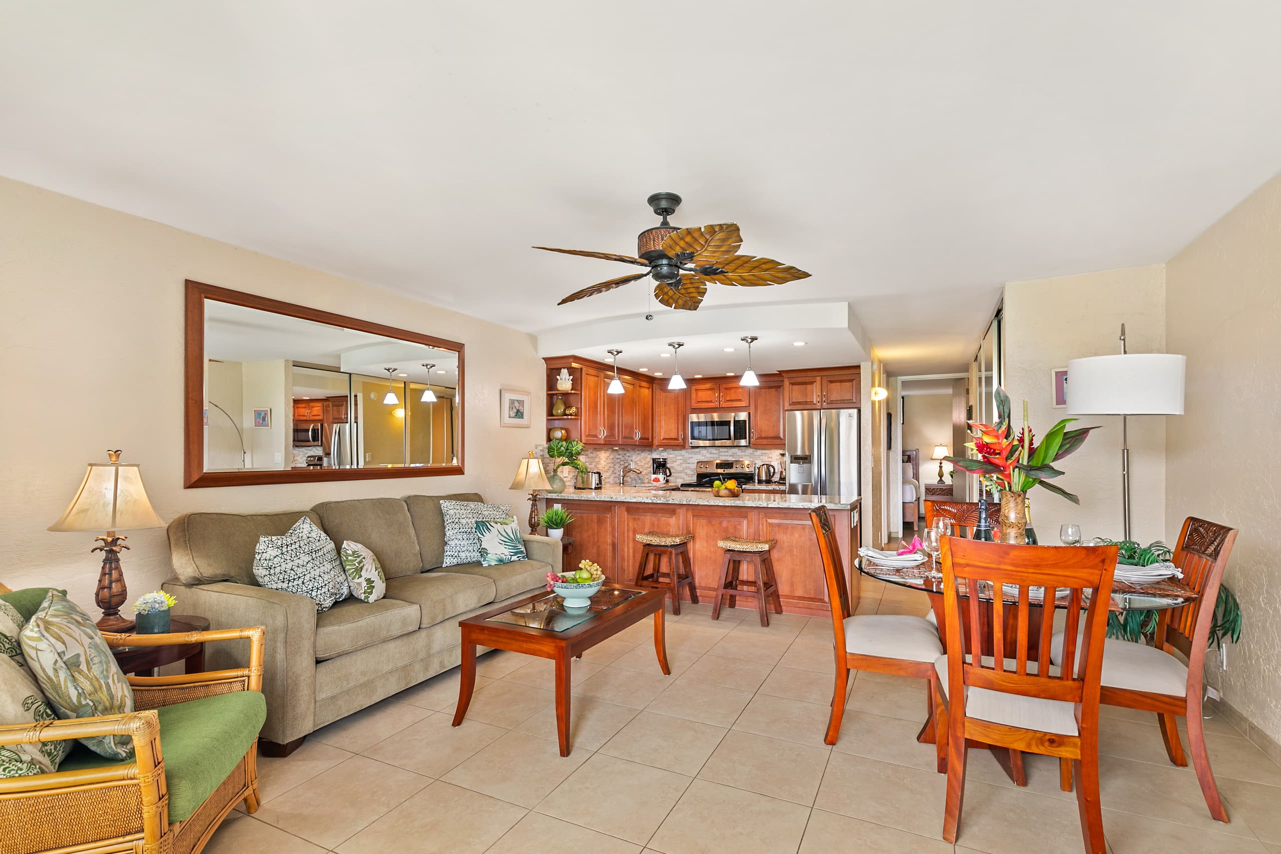 Condo in Lahaina · ★4.75 · 1 bedroom · 2 beds · 1 bath - Image 2