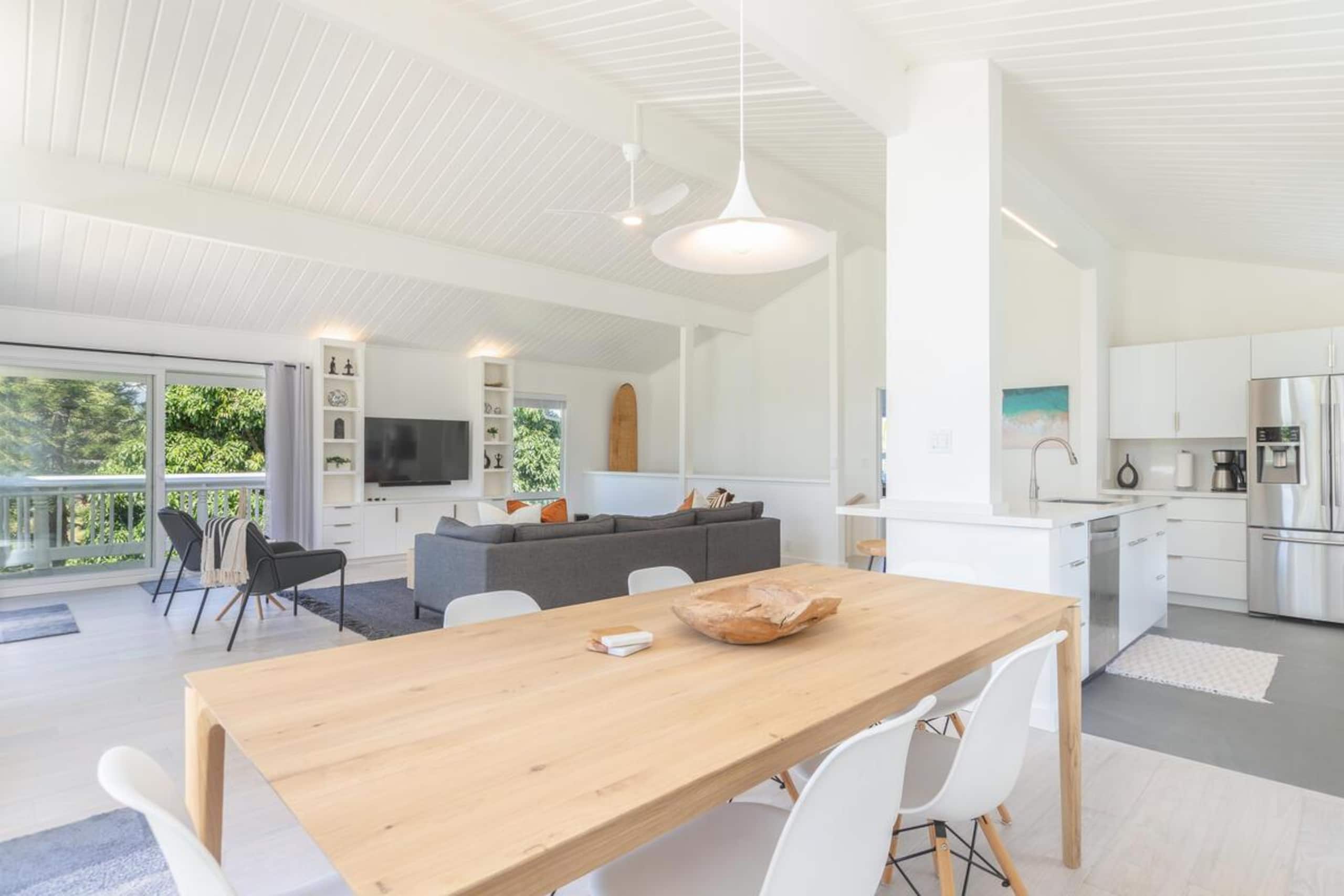 Home in Princeville · ★4.62 · 4 bedrooms · 5 beds · 2.5 shared baths - Image 2