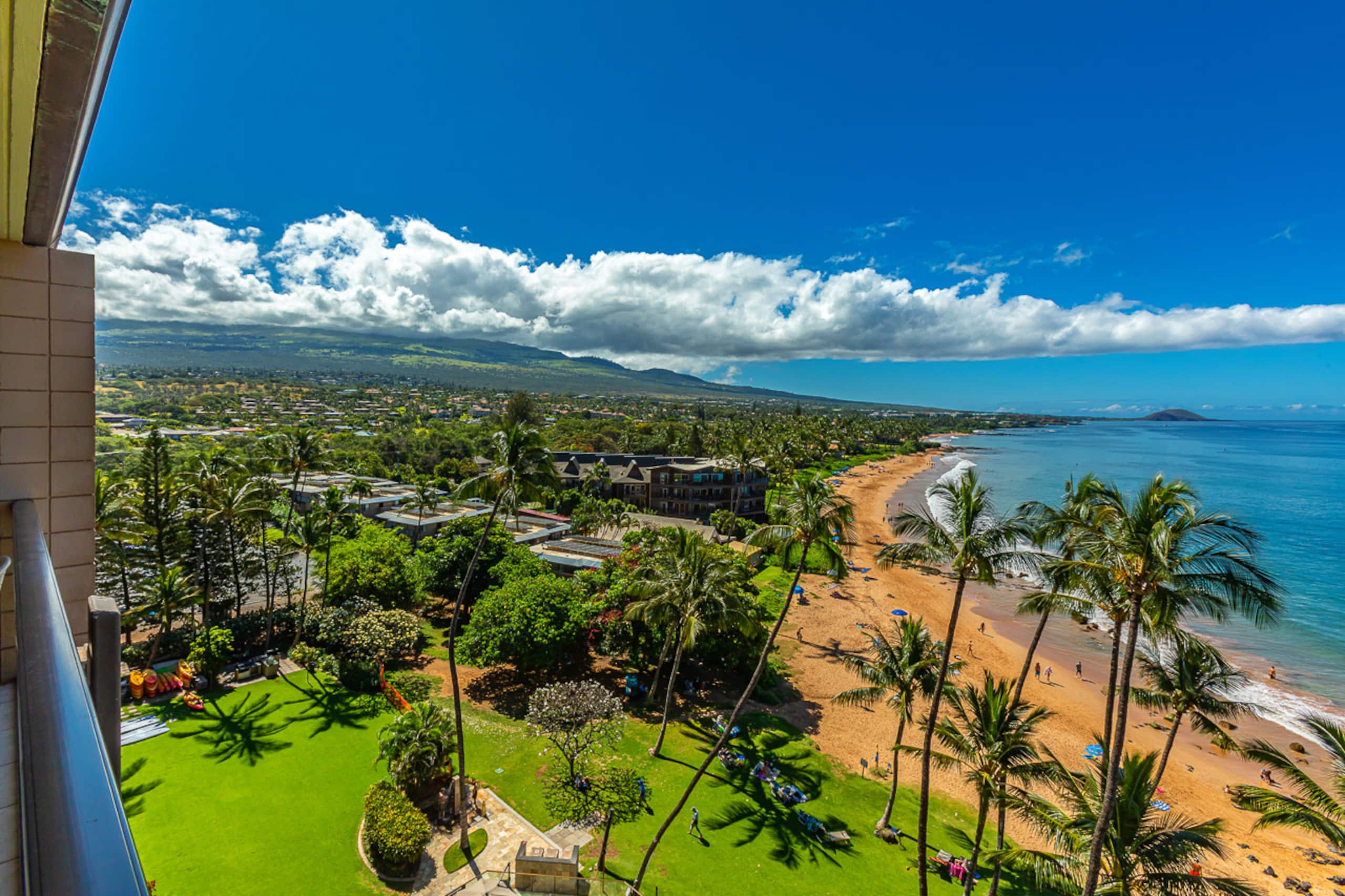 Condo in Kihei · ★4.62 · 2 bedrooms · 3 beds · 2 baths - Image 2
