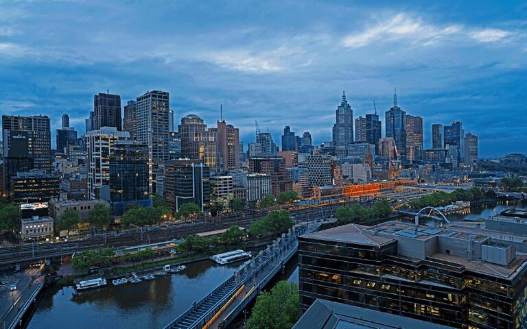 Vogue gallery image 4