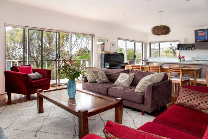 Aireys Central gallery image 3