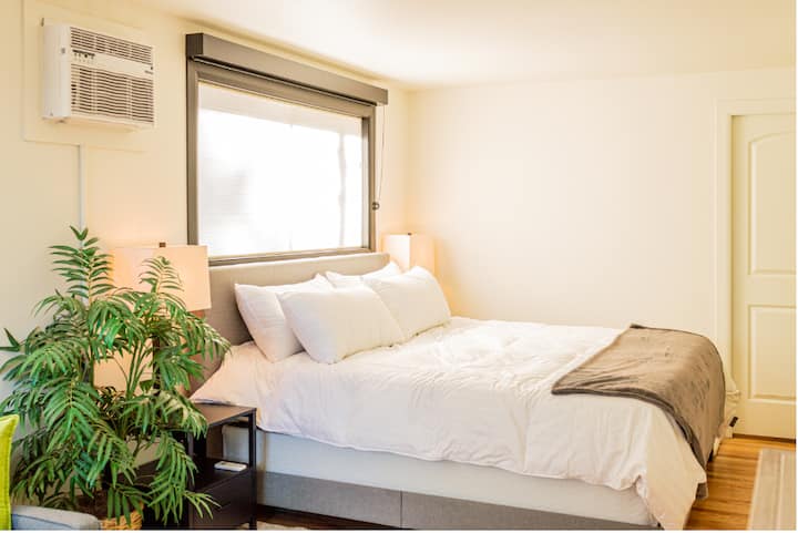 Საძინებელი 1 (ძირითადი სართული)