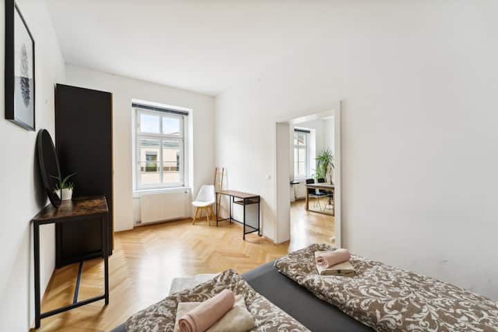 backbone_103267_075_WEB