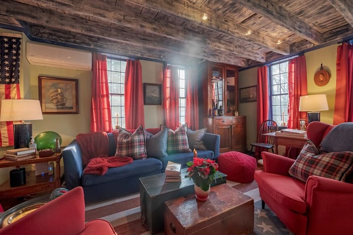 Immersive Historic & Nautical Themed Retreat
