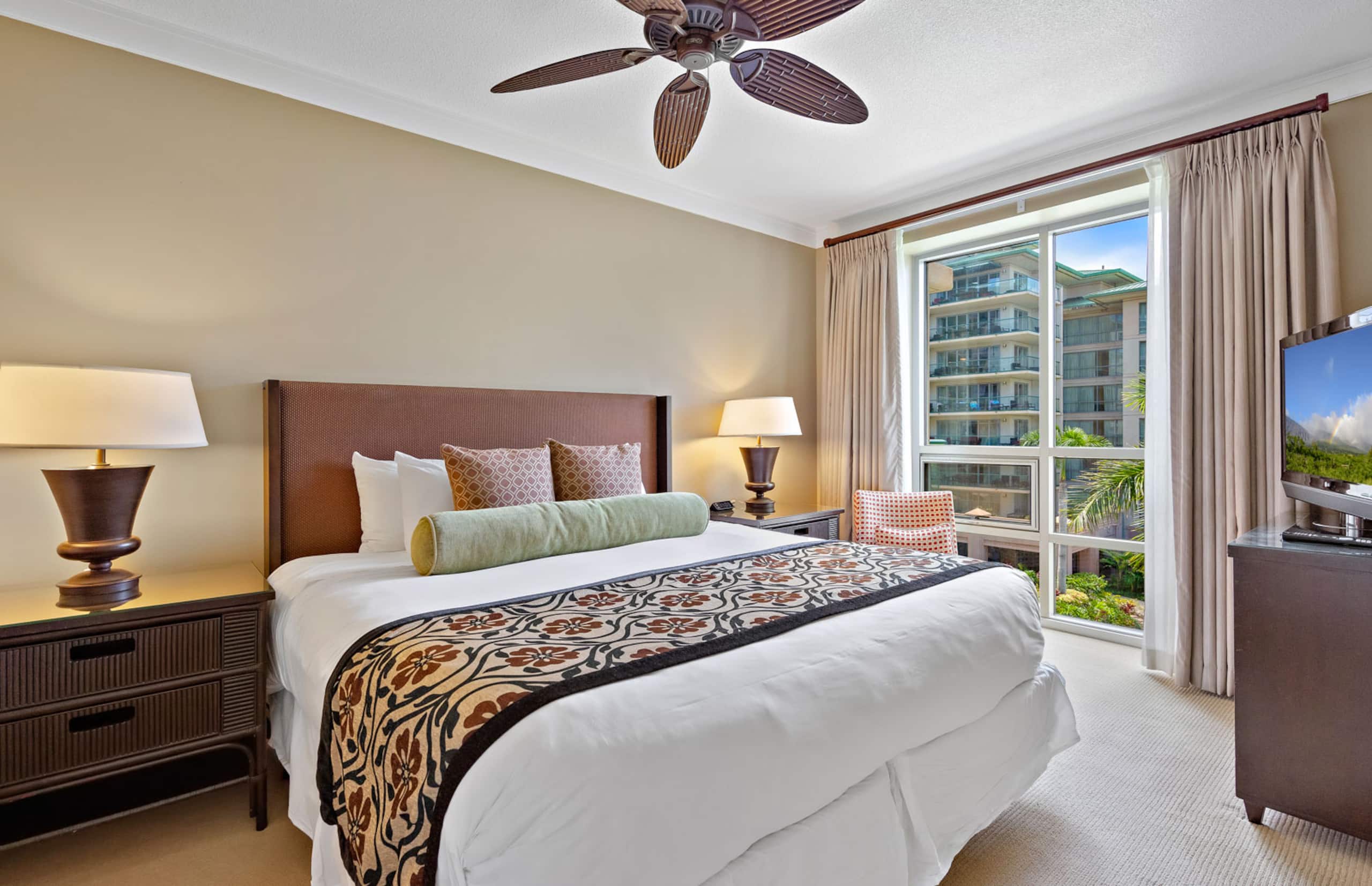 Condo in Lahaina · ★5.0 · 2 bedrooms · 3 beds · 2 baths - Image 20