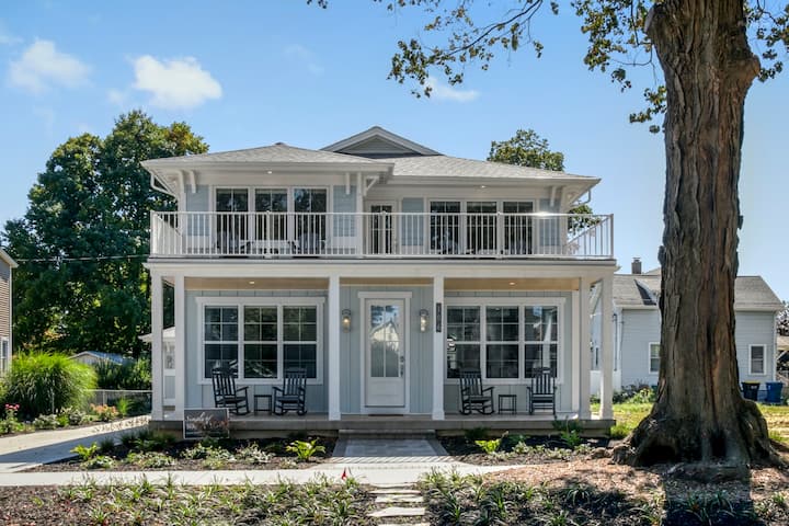 Lux Beach Home w/ Lake Views & Fire Pit