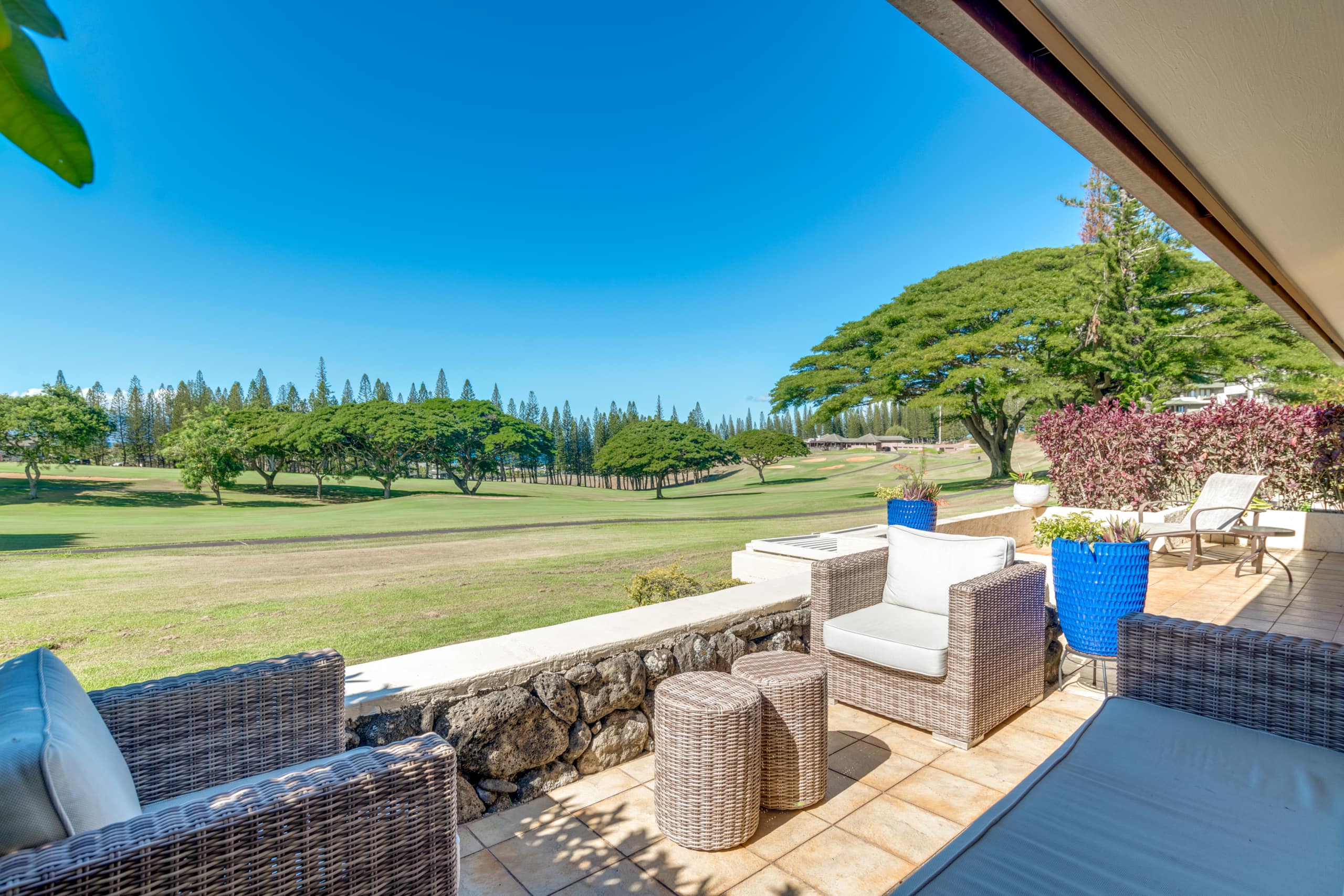 Condo in Lahaina · ★4.77 · 2 bedrooms · 3 beds · 2 shared baths - Image 32