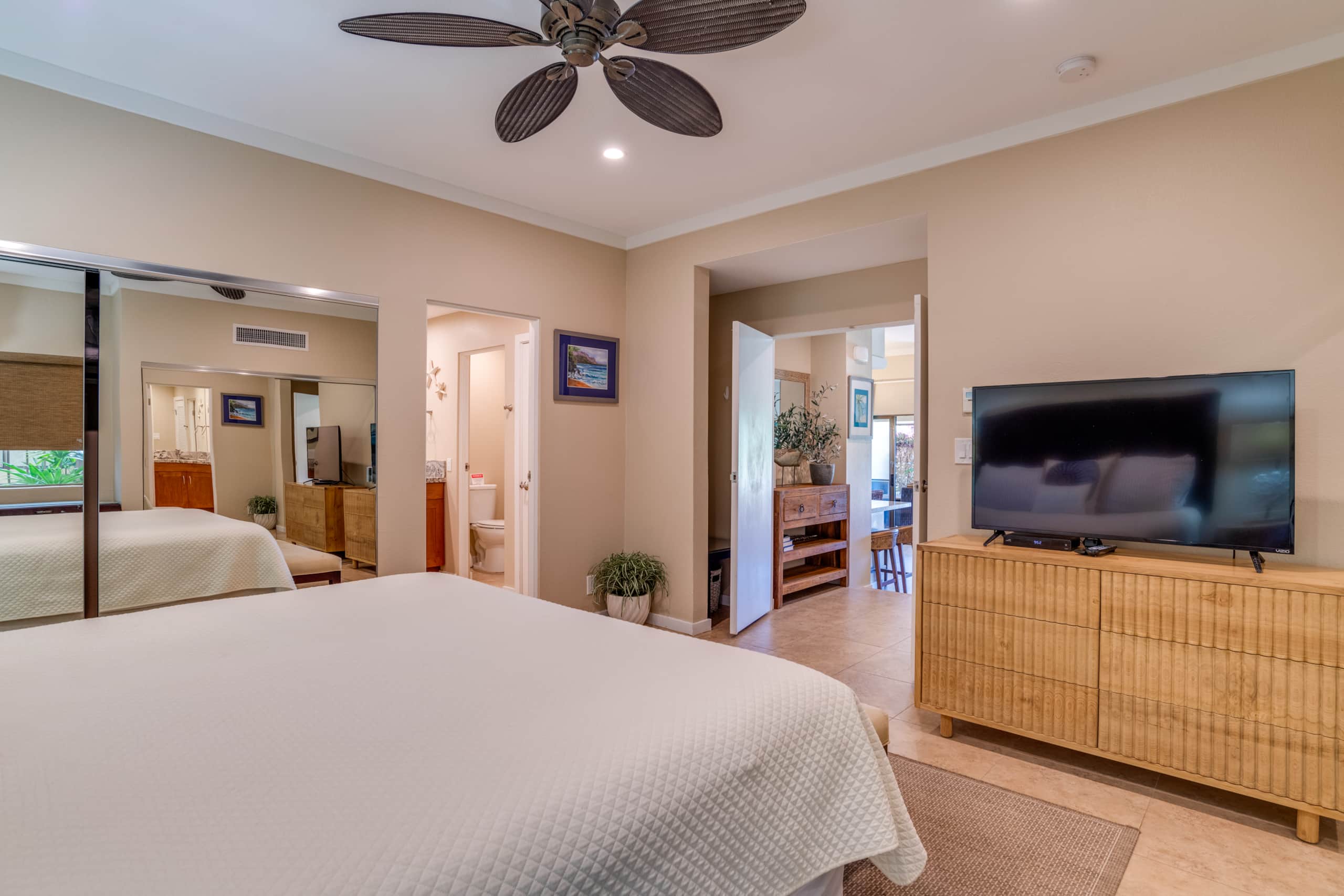 Condo in Lahaina · ★4.77 · 2 bedrooms · 3 beds · 2 shared baths - Image 17