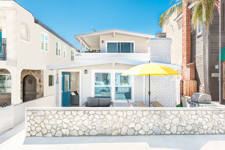 Remodeled! | One Block To The Sand | Great Patio - Newport Beach, CA