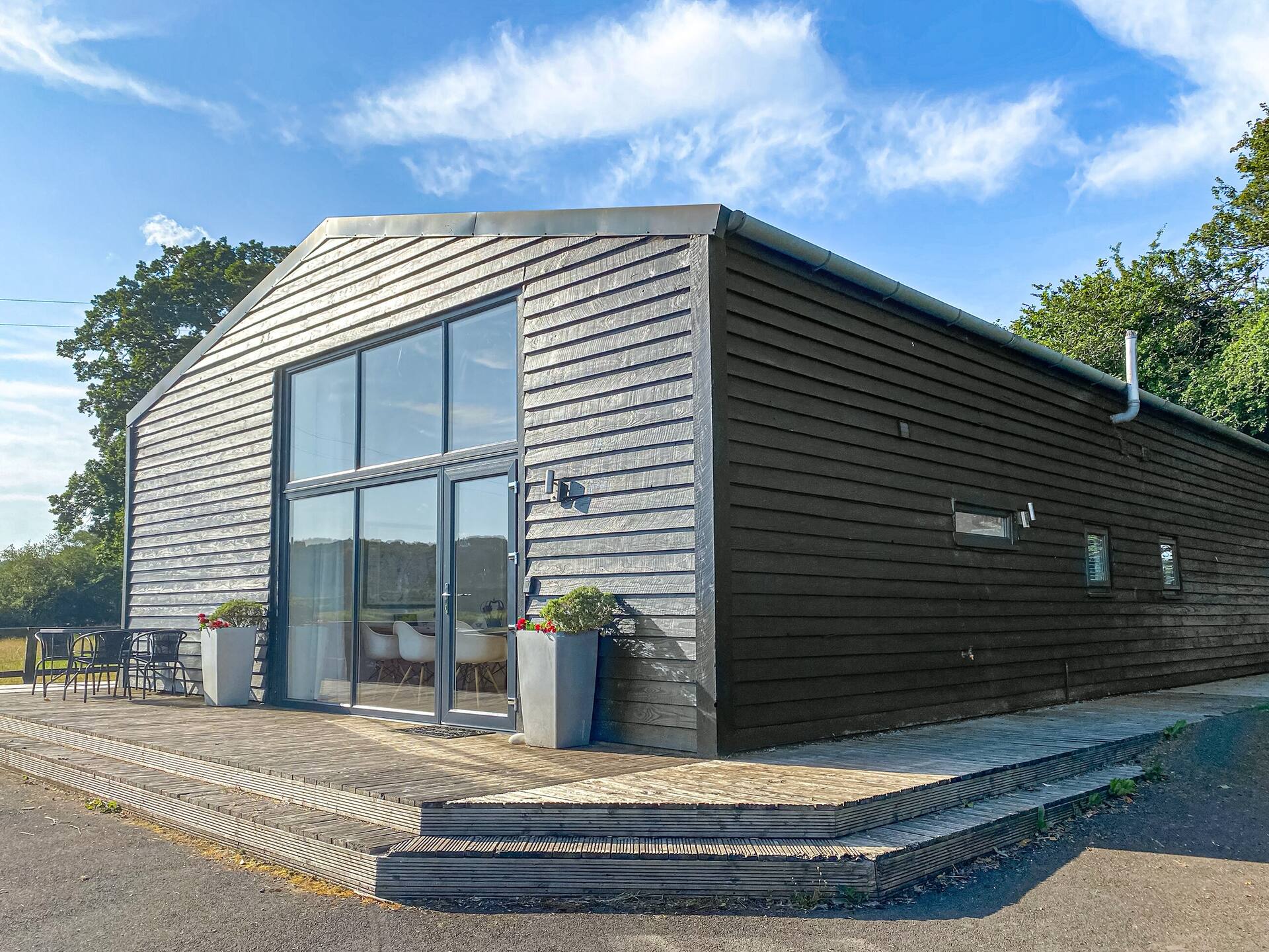 Yew Tree Barn - Hw7737