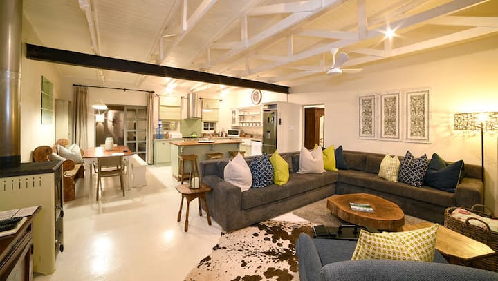 Oyster Shack - Whole House - Kenton-on-Sea