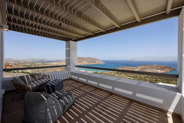 Rising Moon sea view villa near the beach gallery image 5