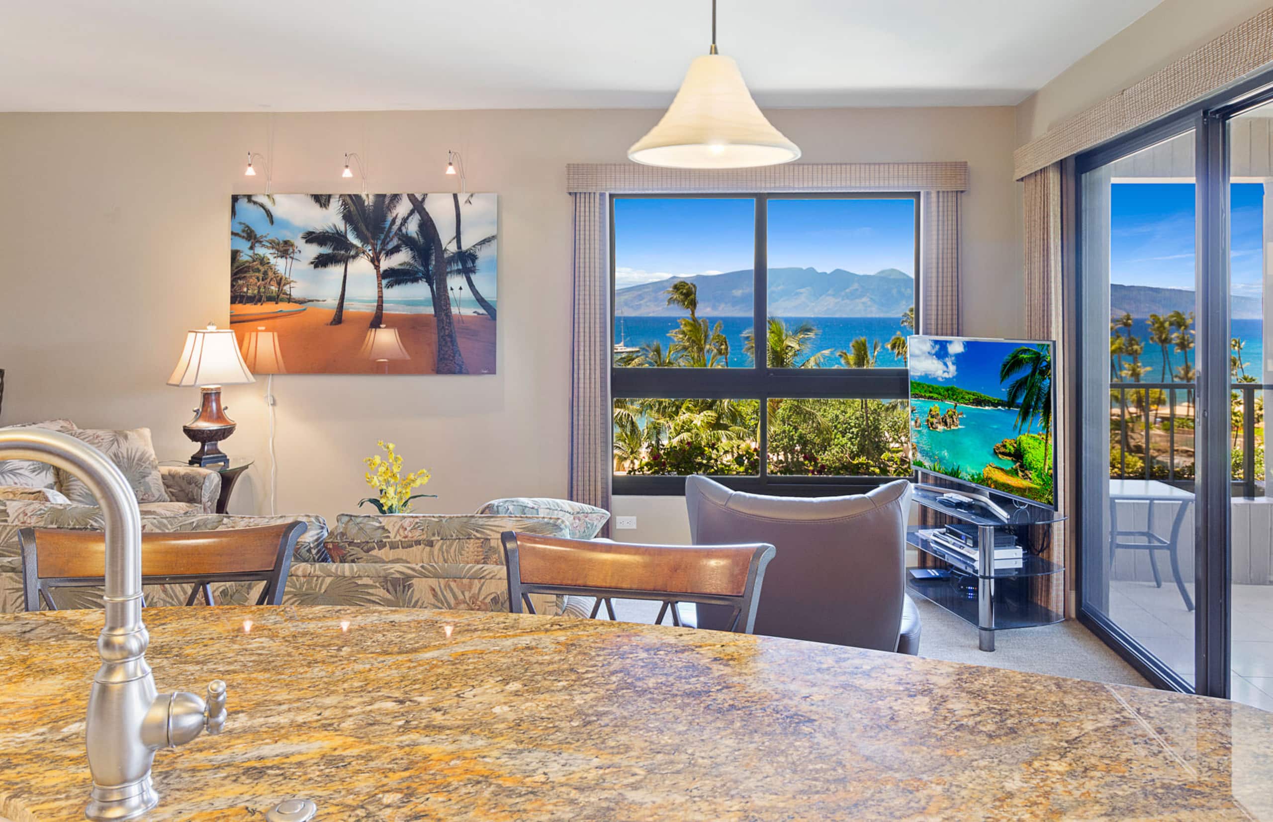 Condo in Lahaina · ★5.0 · 4 bedrooms · 6 beds · 4 baths - Image 9