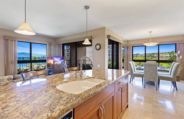 Maui Resort Rentals: Kaanapali Ali’i 4BR Package gallery image 4