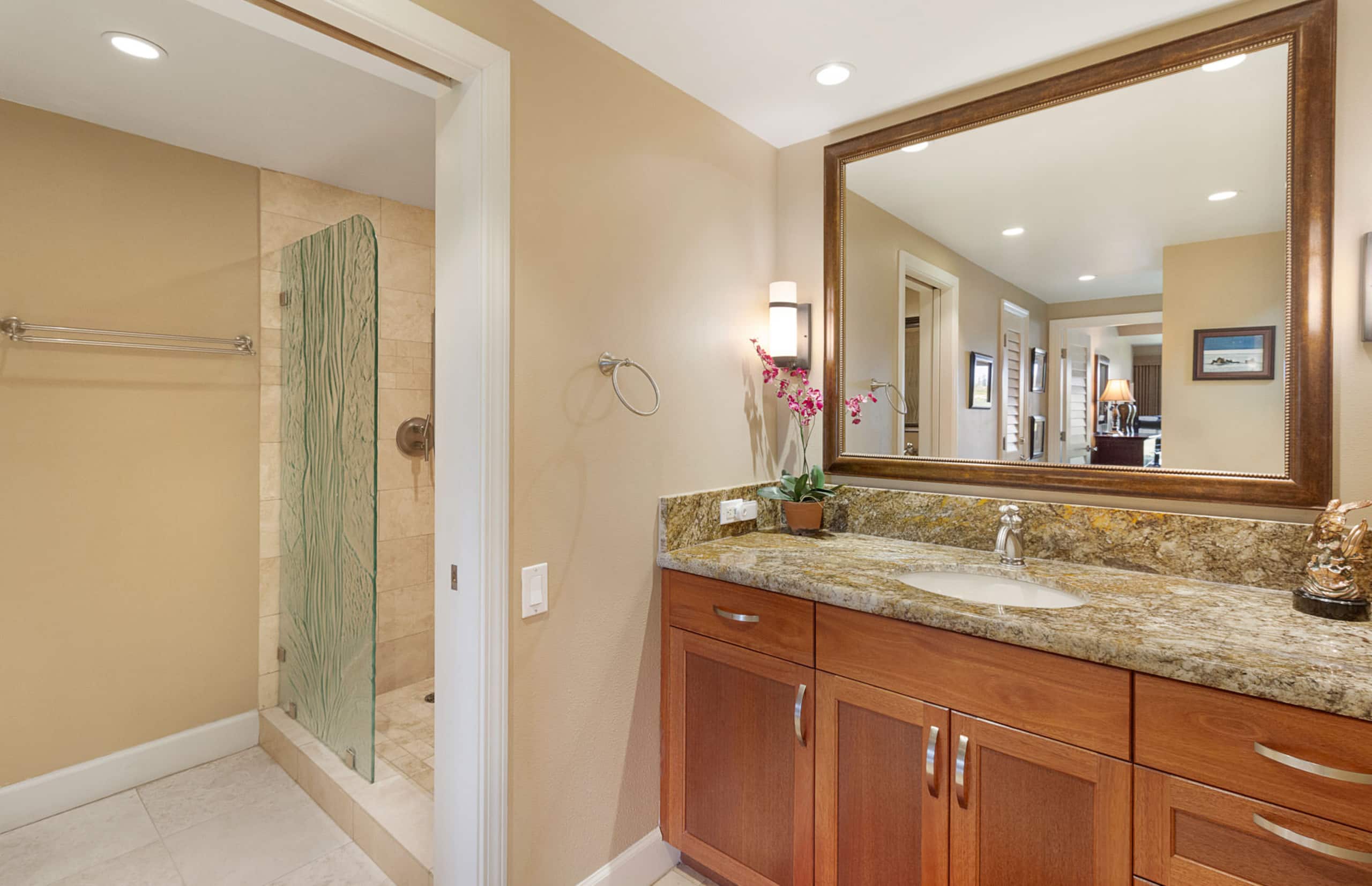 Condo in Lahaina · ★5.0 · 4 bedrooms · 6 beds · 4 baths - Image 18