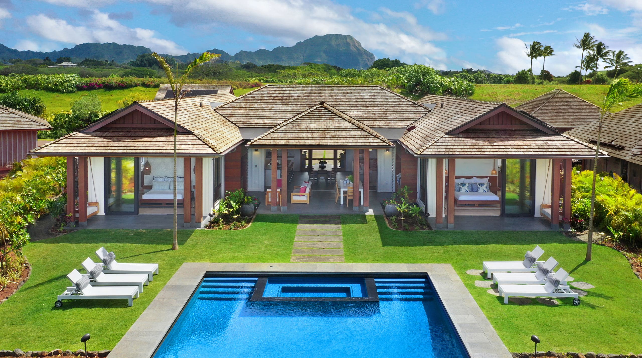 Hale Leimomi Luxurious Comfort + Pool + Views - Photo 24