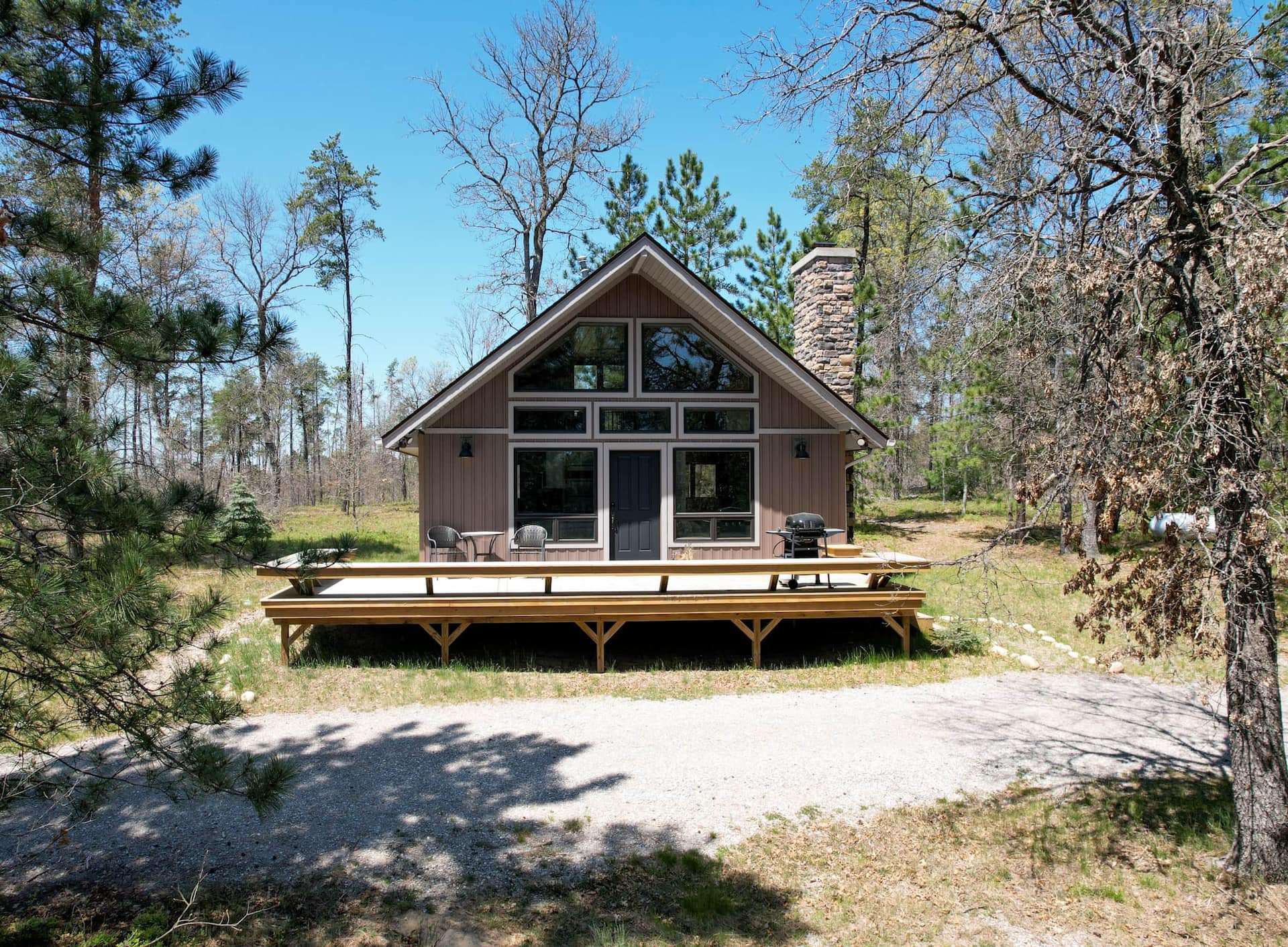 Blueberry Hill Sustainable Cabin in Huron Forest