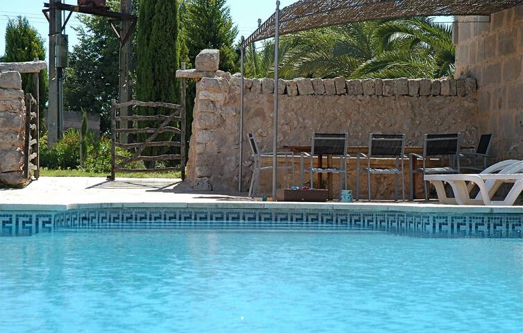 Lovely home in Porreres gallery image 4