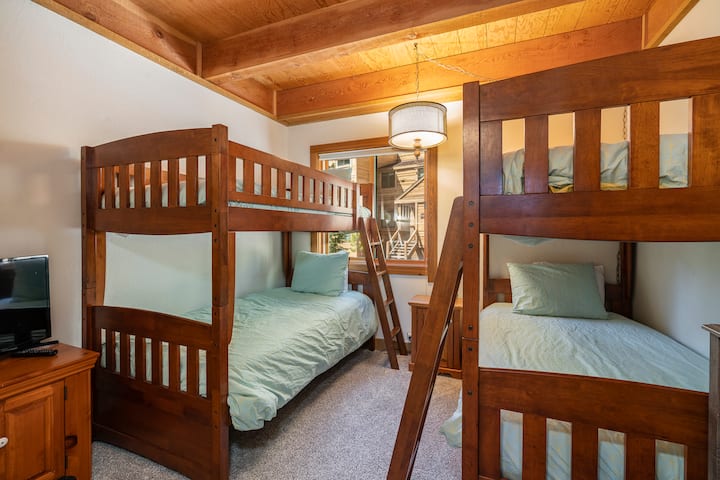 卧室3 - 2张双层床，可供4人入住