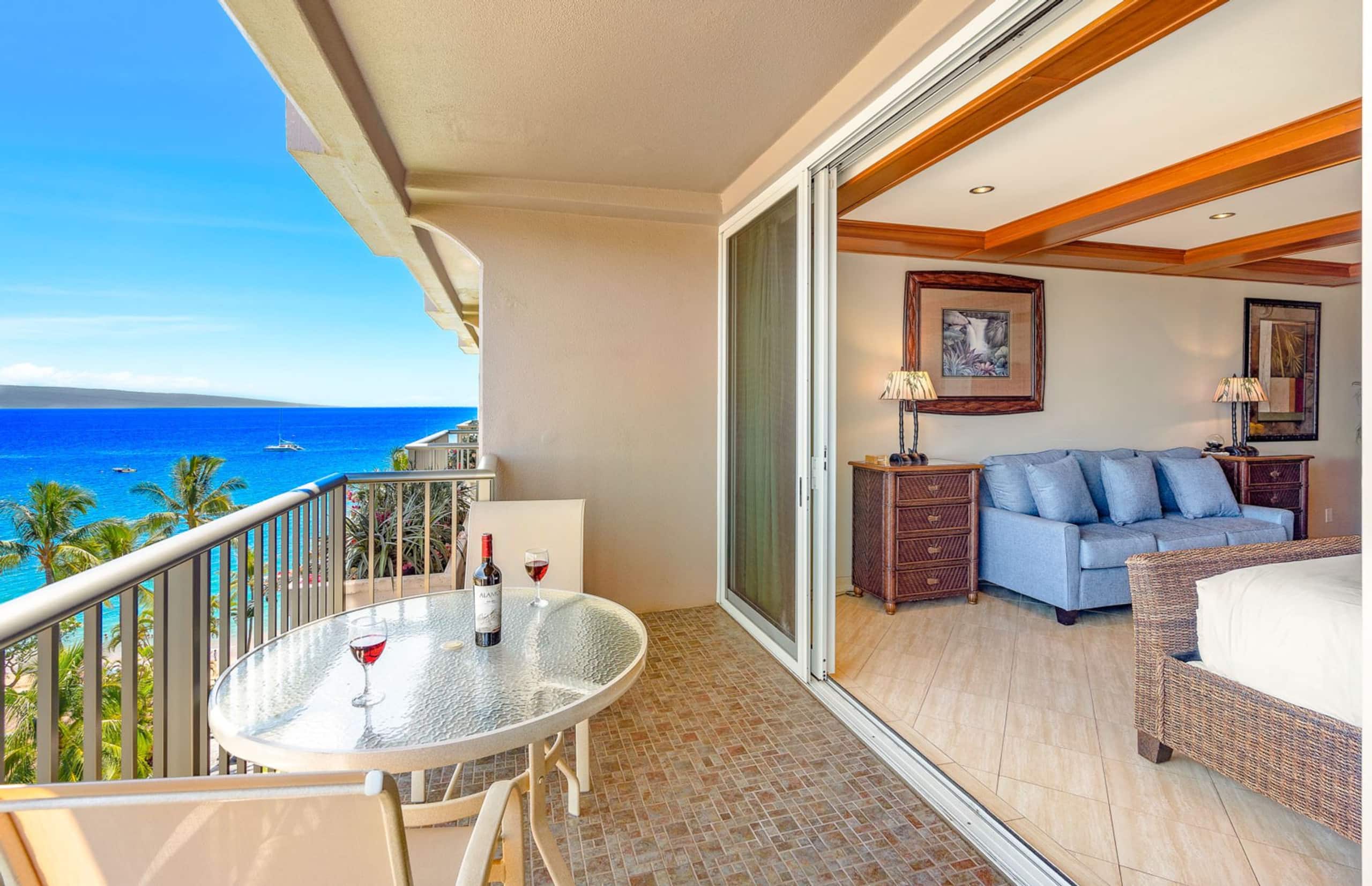 Condo in Lahaina · ★4.7 · Studio · 2 beds · 1 bath - Image 13
