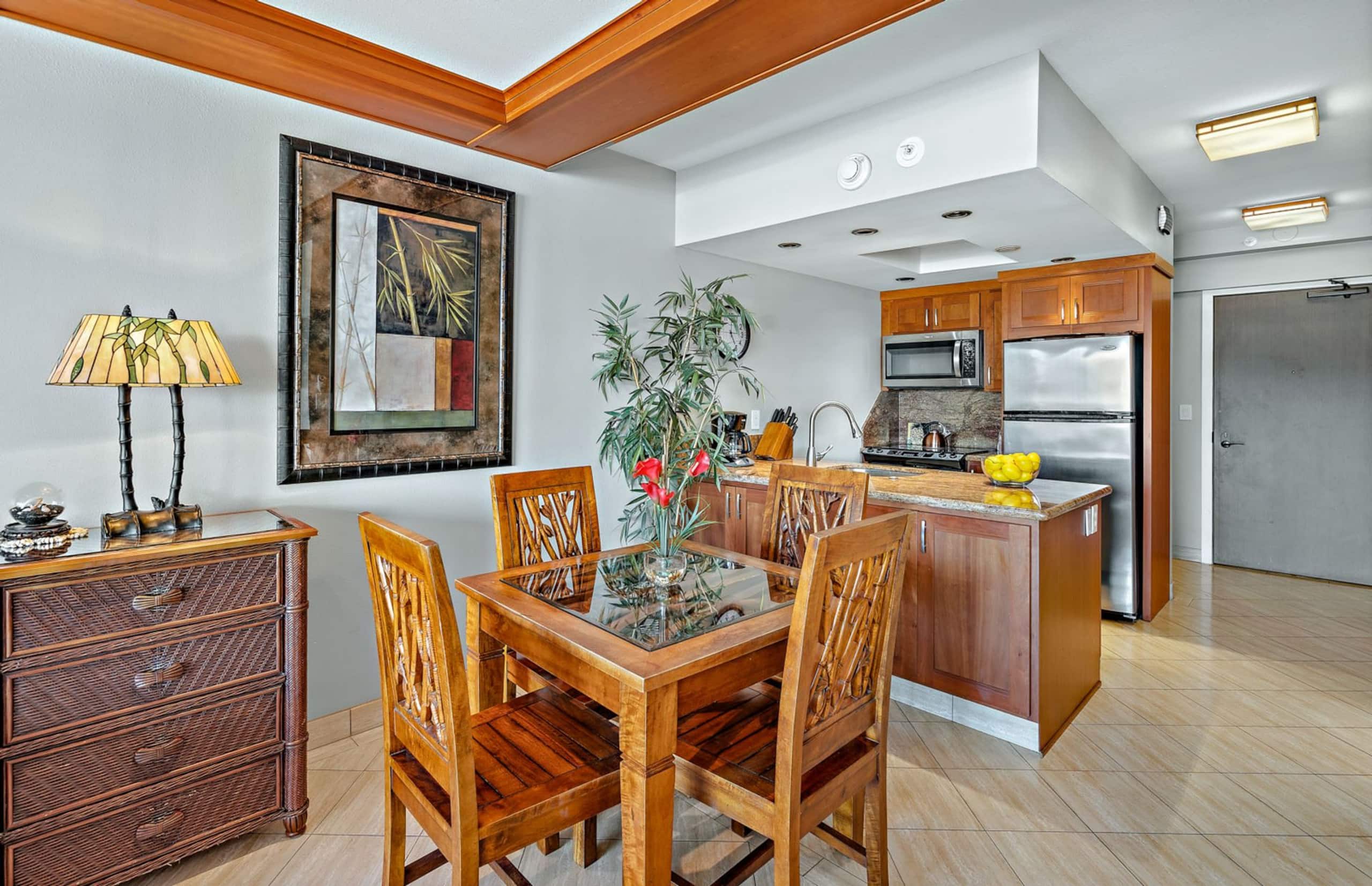 Condo in Lahaina · ★4.7 · Studio · 2 beds · 1 bath - Image 9