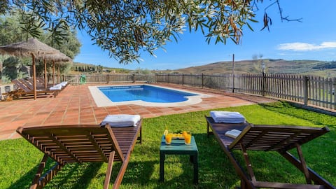 Finca del Rio Antequera - La Higuera by Ruralidays