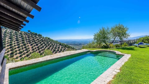 La Choza de Mamuyo Montefrío, by Ruralidays