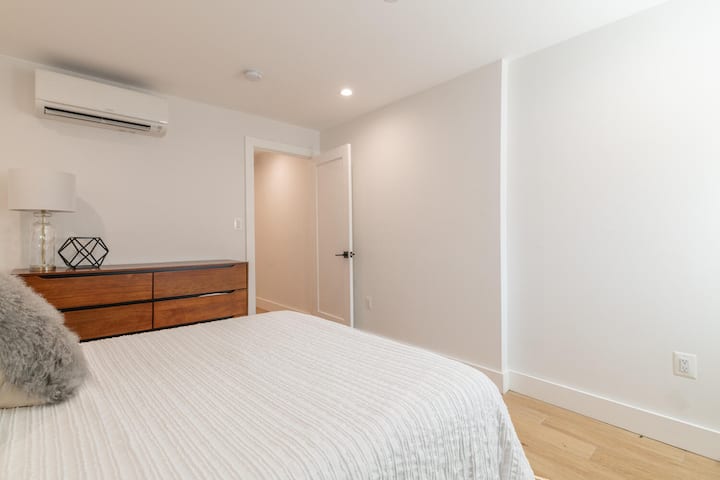¡Entra en tu habitación para relajarte!