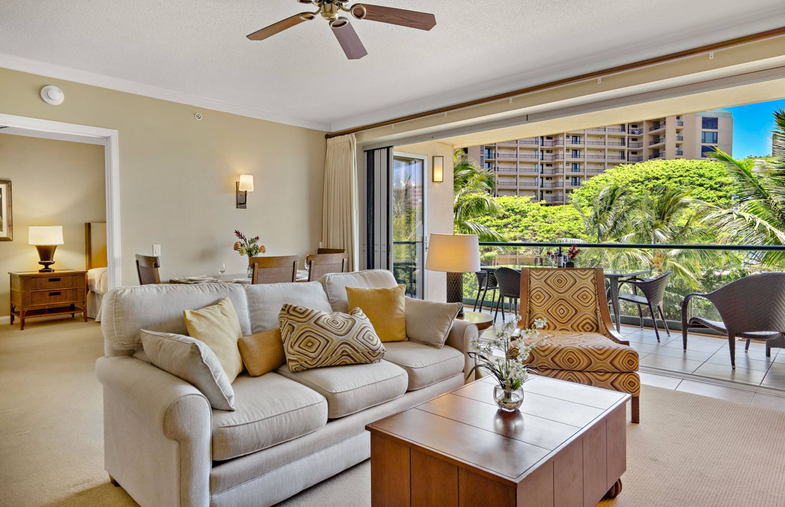 Condo in Lahaina · ★4.8 · 1 bedroom · 2 beds · 1 bath - Image 8