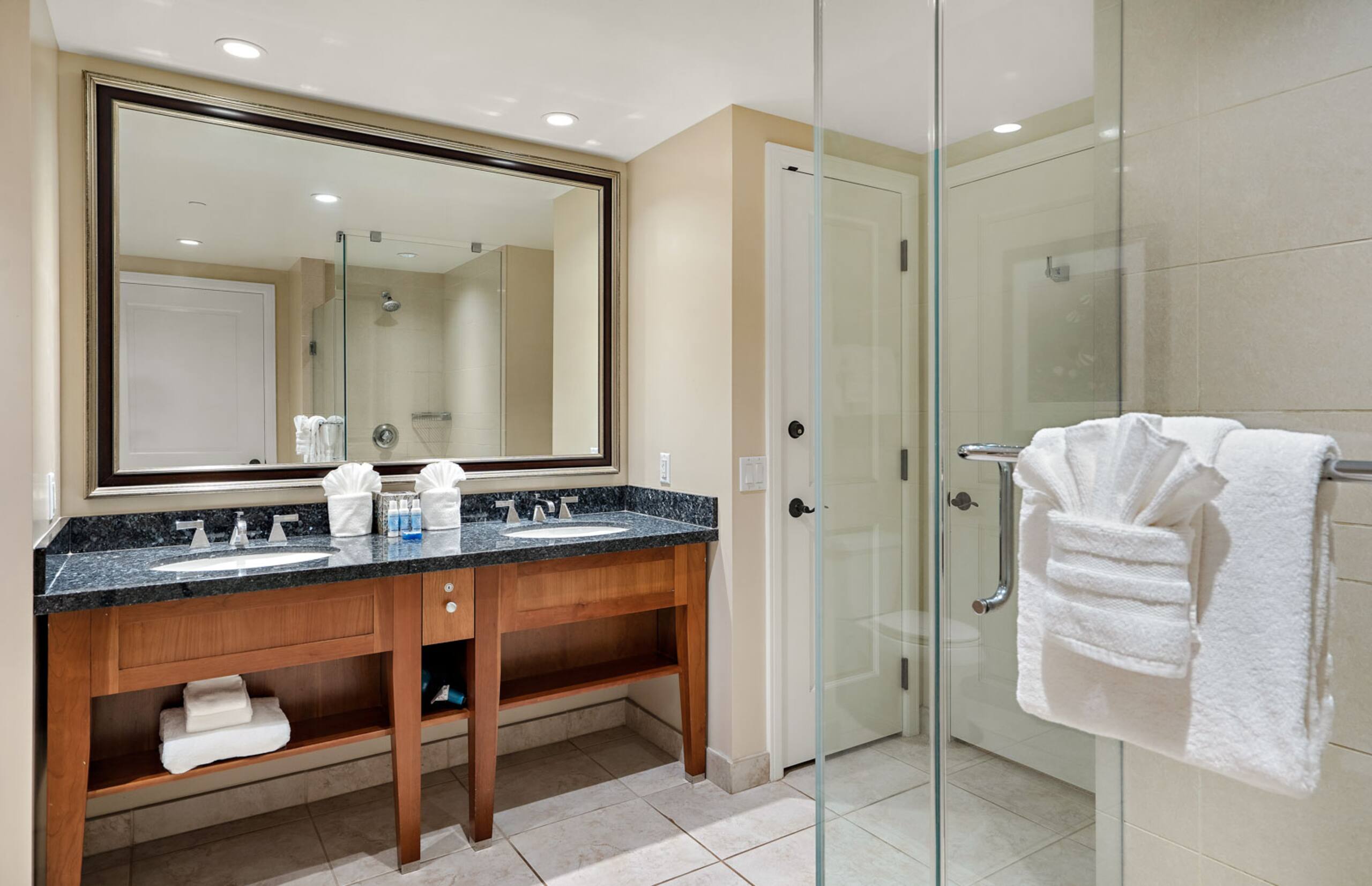 Condo in Lahaina · ★4.8 · 1 bedroom · 2 beds · 1 bath - Image 22