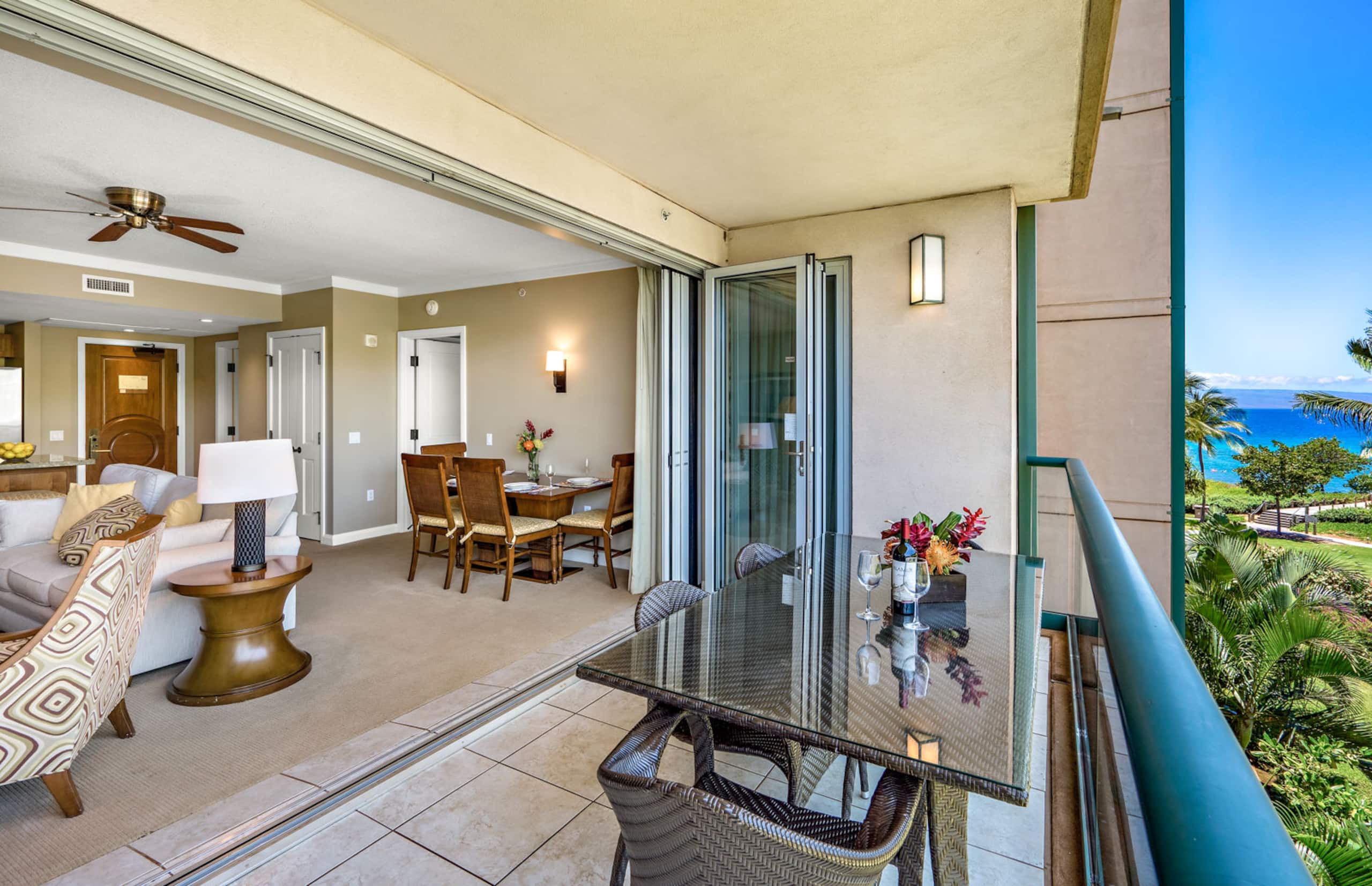 Condo in Lahaina · ★4.8 · 1 bedroom · 2 beds · 1 bath - Image 4