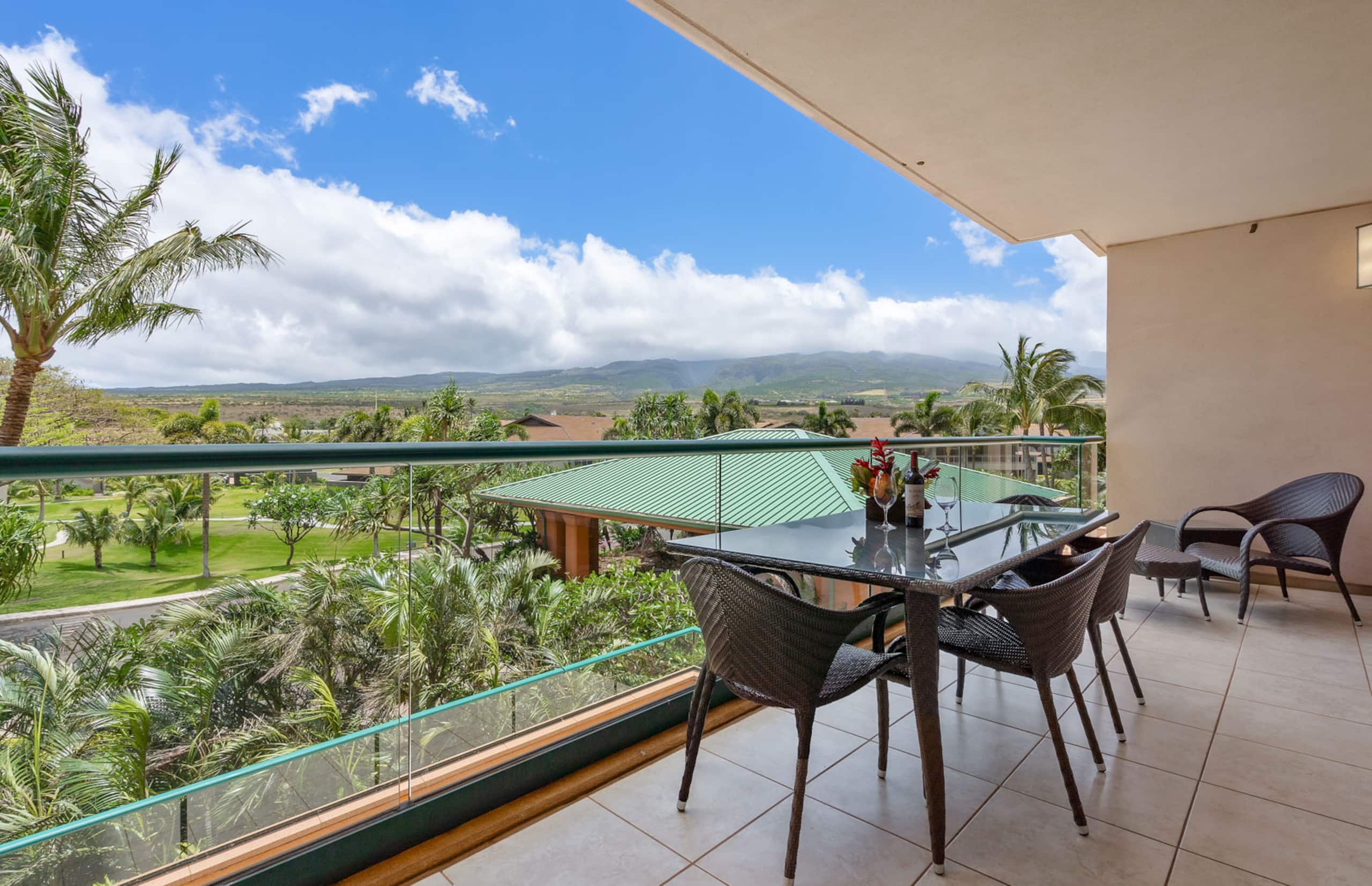 Condo in Lahaina · ★4.76 · 1 bedroom · 2 beds · 1 bath - Image 6